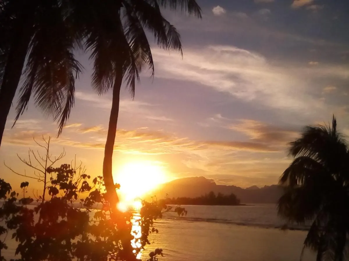Bungalow Vue Lagon 180 Degre, La Maison Bleue Moorea Guest house